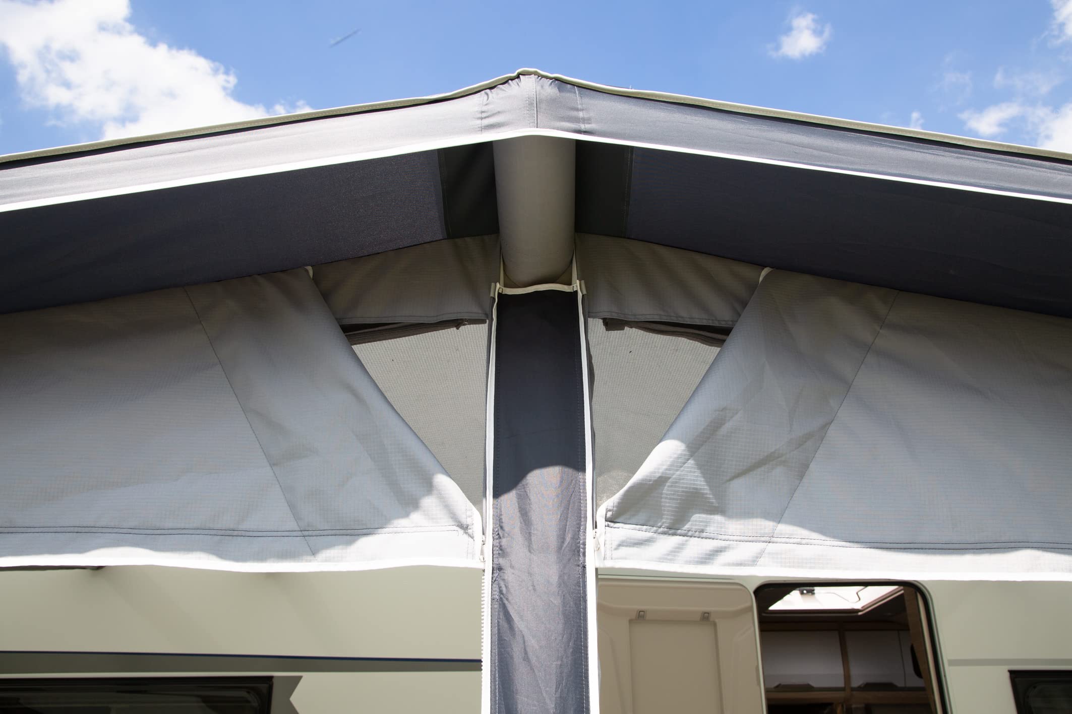 DWT Prime Air HQ mit 240cm Tiefe Wohnwagen Vorzelt, aufblasbar, Texolan 150 HQ, teilbare Vorderwand, Air-In-System, inkl. Höhen-Ausgleichs-Blocks