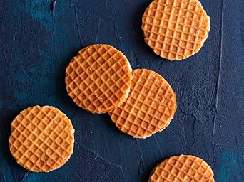Daelmans Mini Caramel Stroopwafels, Dutch Waffle Cookies - 200 Count Box | Individually Wrapped Waffle Cookies, Sweet Snack for Coffee & Tea, Authentic Soft Toasted Dutch Waffles, Kosher Dairy