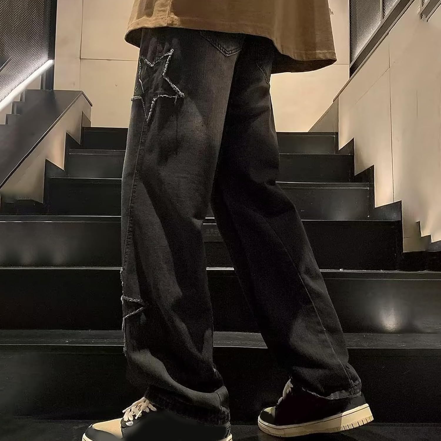 Cambkatl Men's Baggy Stars Graphic Jeans Wide Leg Casual Loose Fit Streetwear Denim Pants with Pockets