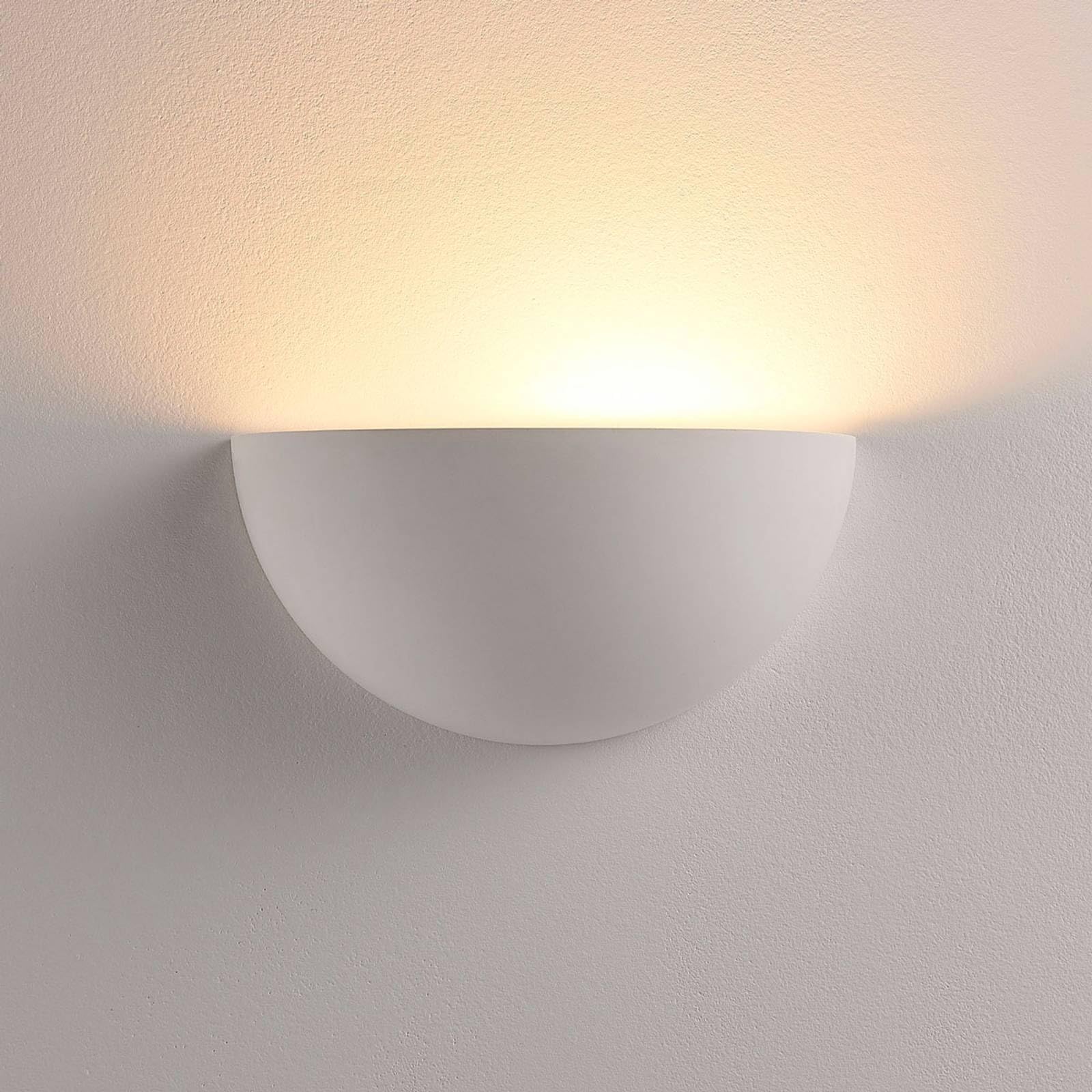 Lindby Gips Wandlampe weiß, bemalbar DIY Wandleuchte innen Uplight 1x E14 ohne Leuchtmittel Wandfluter Gipslampe Wandbeleuchtung Wohnzimmerlampe