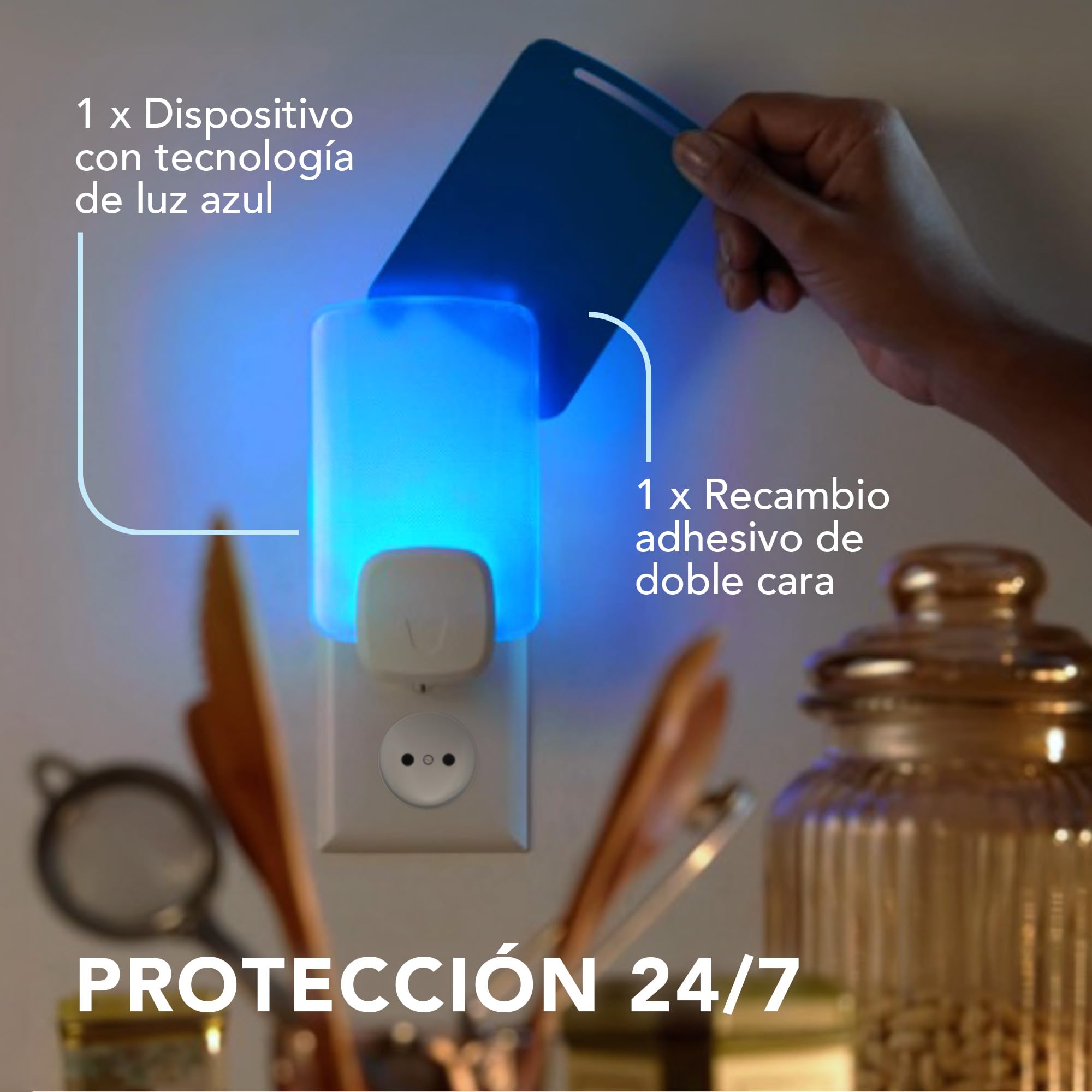 Raid Essentials Trampa LED Antimoscas, Antimoscas de Fruta y Antipolillas, Sin Insecticida, Seguro para Toda la Familia, Inodoro y Sin Residuos, Uso Interior, 1 Aparato y 1 Recambio.