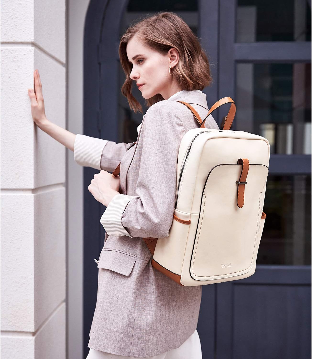 BOSTANTEN Leather Backpack College Daypack Photo