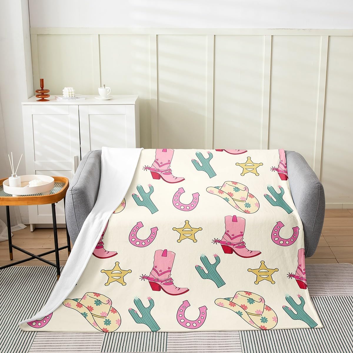 jejeloiu Western Fuzzy Blanket Queen 90"x90" Wild Western Cowboy Flannel Fleece Throw Blanket Boys Girls Cowboy Boots Cowboy Hat Horseshoe Cactus All Season Bed Blanket Pink Plush Blanket