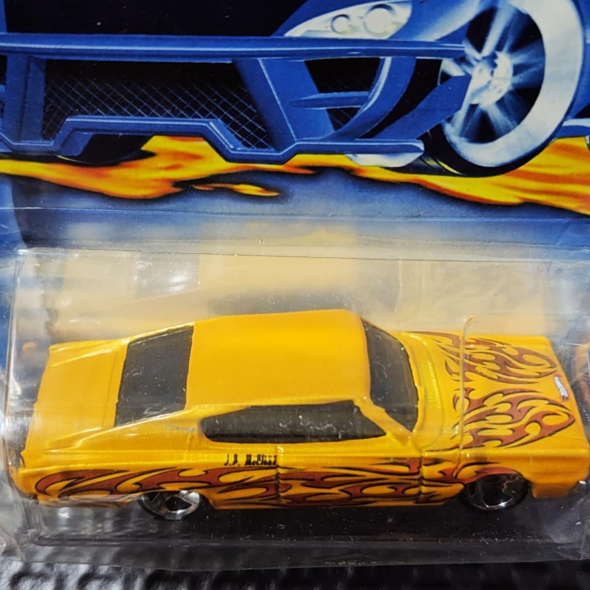 ダッジ チャージャー 1967 2002年発売品 ミニカー 1/18 - ホビー
