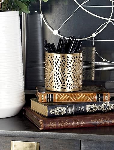 Miniatura 5 de Deco 79 Vaso cilíndrico de metal con diseño floral tallado con láser, 4 x 4 x 4 pulgadas, dorado