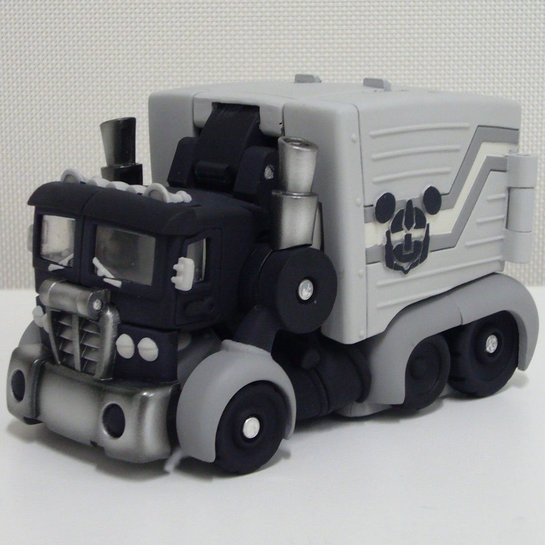 Amazon.co.jp: トランスフォーマー ディズニーレーベル ミッキーマウス 