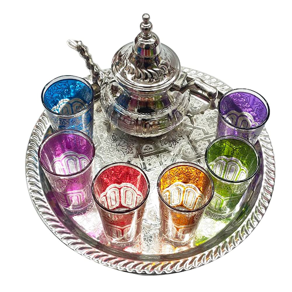 Ensemble de thé marocain traditionnel avec théière inox et verres