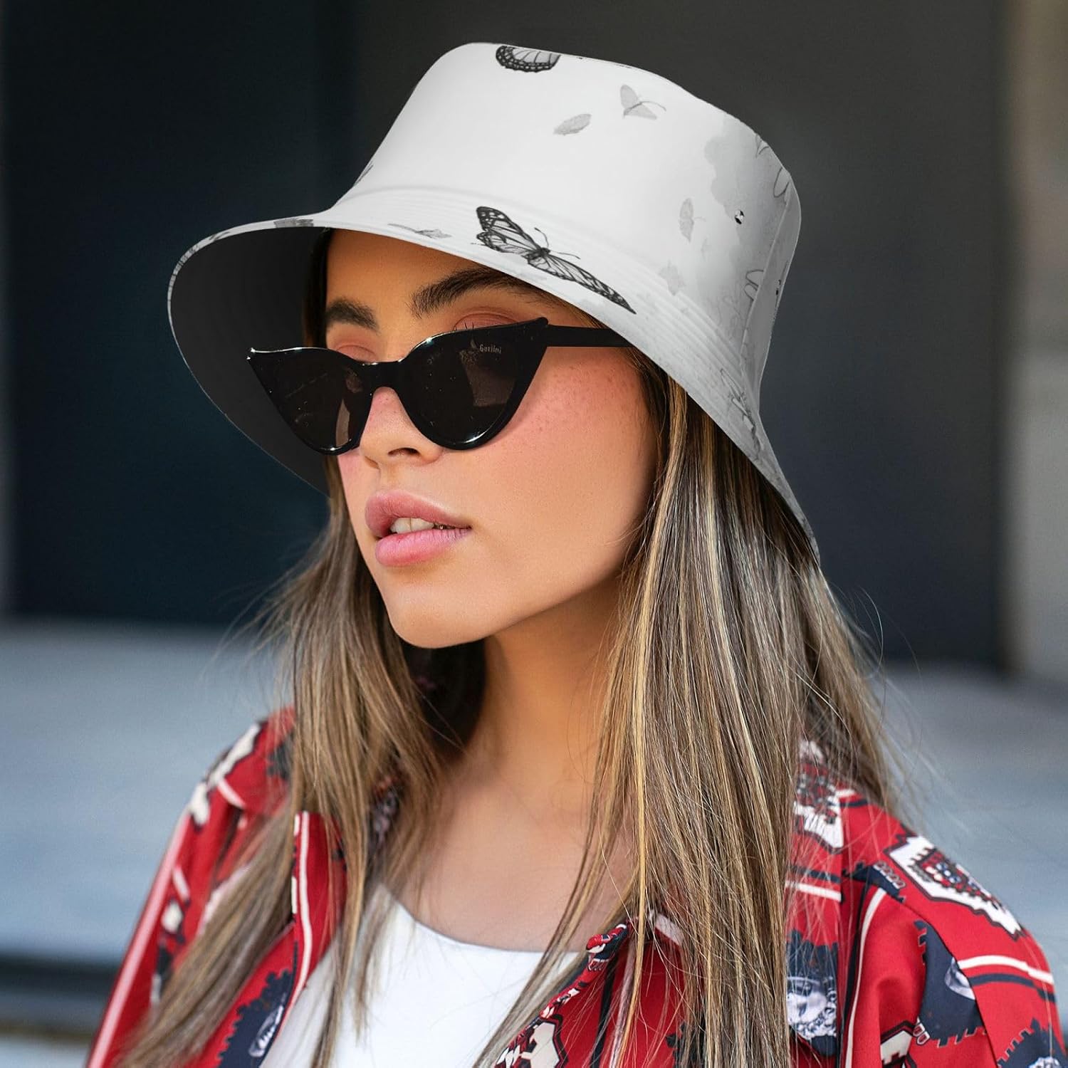 Butterfly Daisy Print Bucket Hat for Men Women,Fun Sun Hats,Fisherman Outdoor Summer Travel Hiking Cap Black
