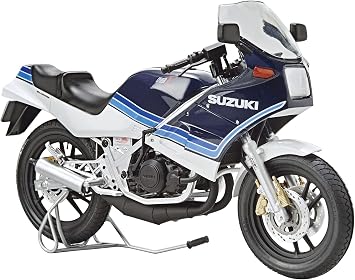 Aoshima 1/12 Suzuki GJ21A RG250 84