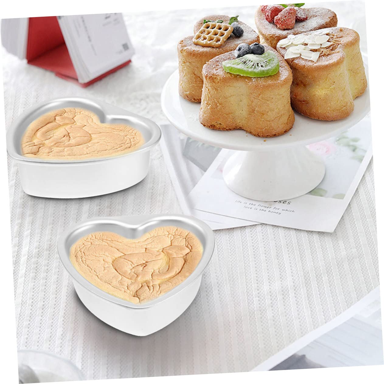 Mikikit Lot de 2 Moules à Gâteau de Cœur Moules à Cheesecake en Aluminium Anti-Adhésifs pour Pâtisserie Réutilisables et Faciles à Démouler pour Anniversaires et Événements