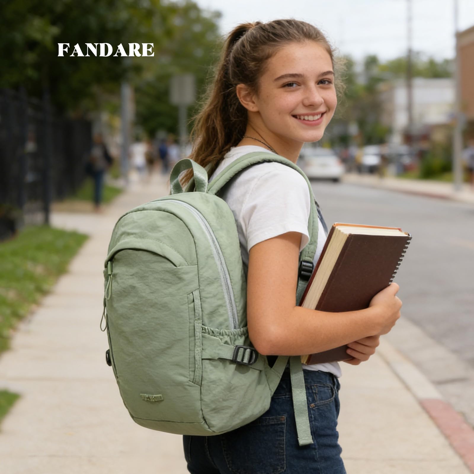 FANDARE Zaino Ultraleggero Pieghevole Zaino Ryanair 25x15x37 Zaini Casual 25 Litri Zaino da Viaggio Porta PC per Uomo Donna scuola Cartelle Bagaglio a Mano per Pendolarismo Trekking Verde