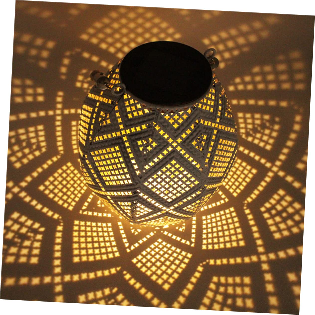 Linterna Solar LED Decorativa para Lámpara Colgante de Hierro Iluminación Exterior Elegante para Patio y Terraza Luz Solar con Diseño Único