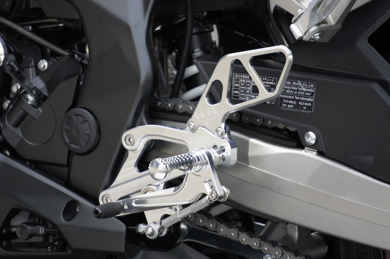 cbr250rr mc51 OVERRACING バックステップ OVER RACING オーヴァー バックステップ 4ポジション シルバー