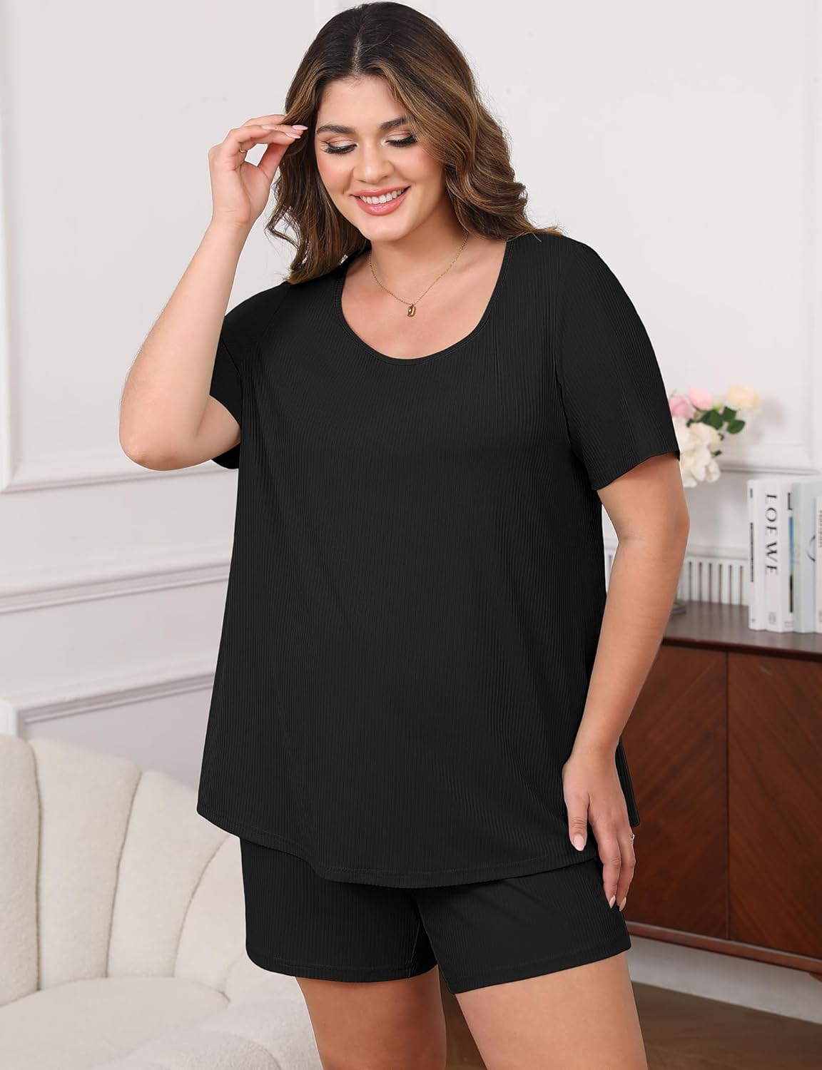 Womens Plus Size Pajama Sets 2 Piece Summer Outfits Short Sleeve Tops Shorts with Pockets for Lounge Sleepwear - Image 4