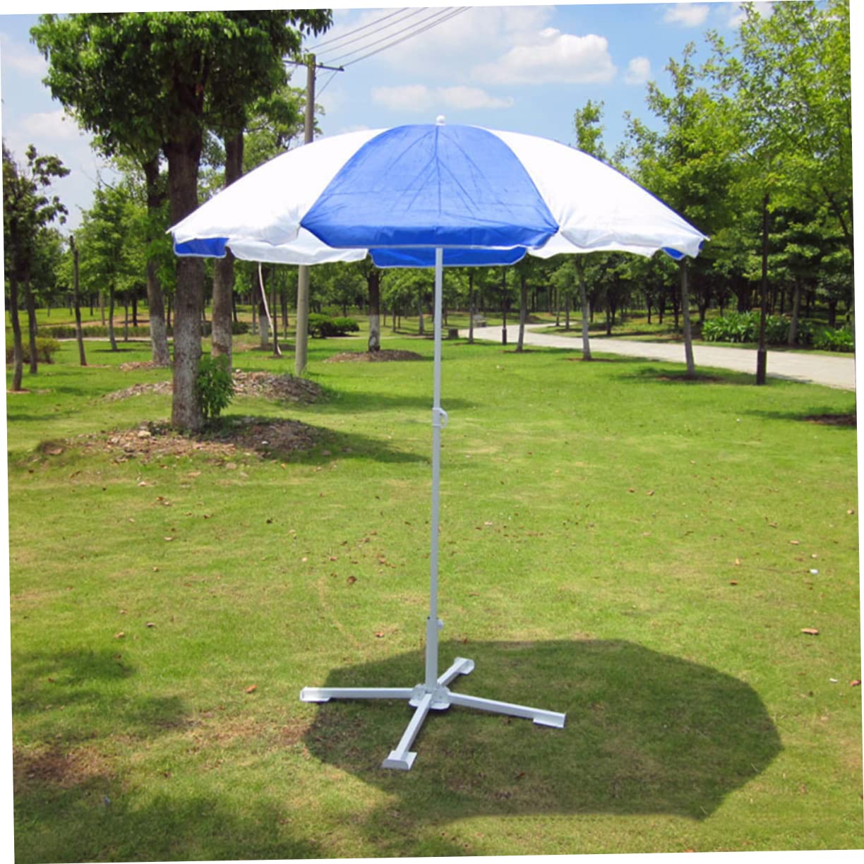 Wytrzymały przenośny stojak na parasol plażowy – składany uchwyt na parasol z 4-nogowym podparciem krzyżowym dla stabilnego stojaka na parasol z piaskiem – idealny do ogrodu, na patio, podróż i do