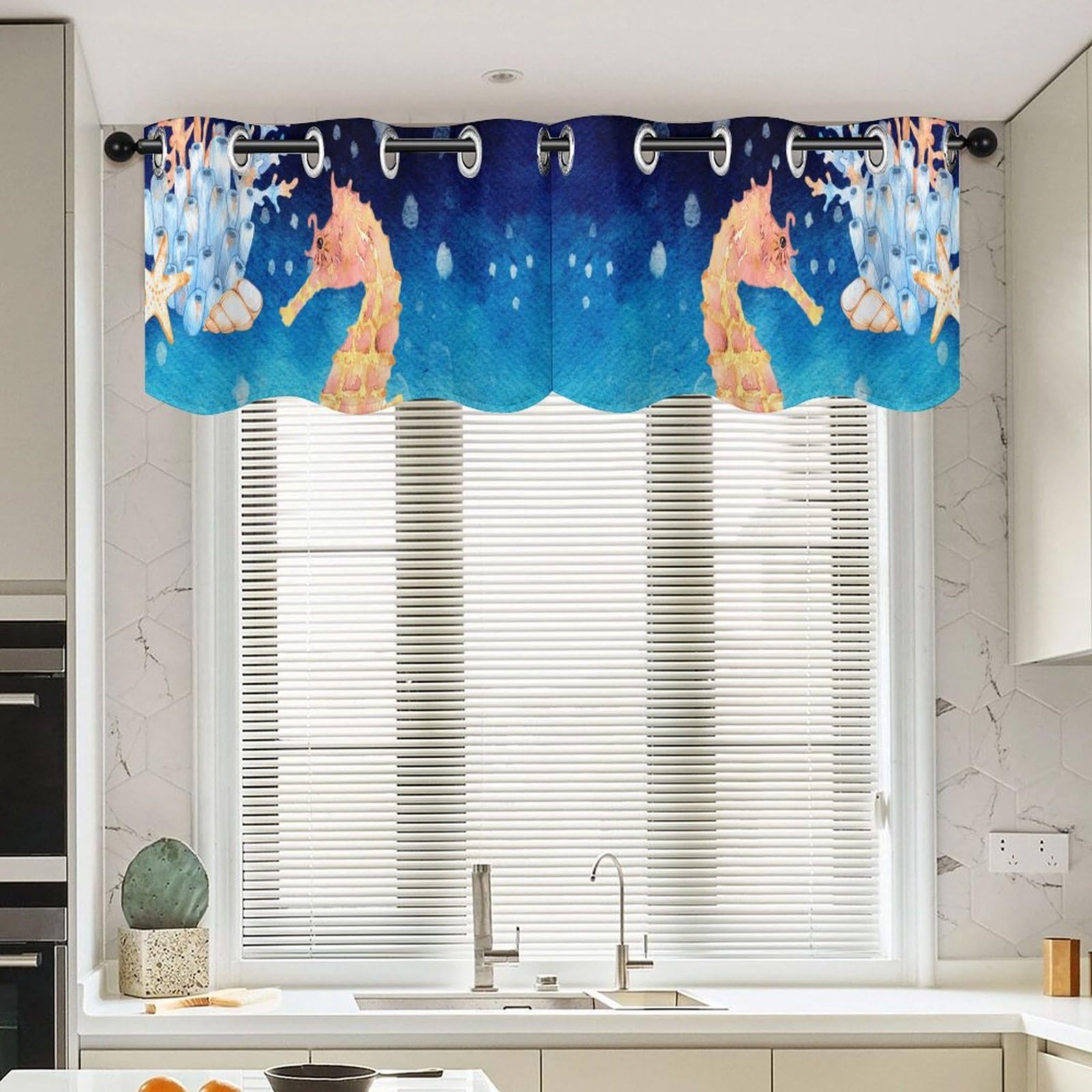 Cortinas cortas de salón para evitar miradas externas cenefas náuticas con caída natural