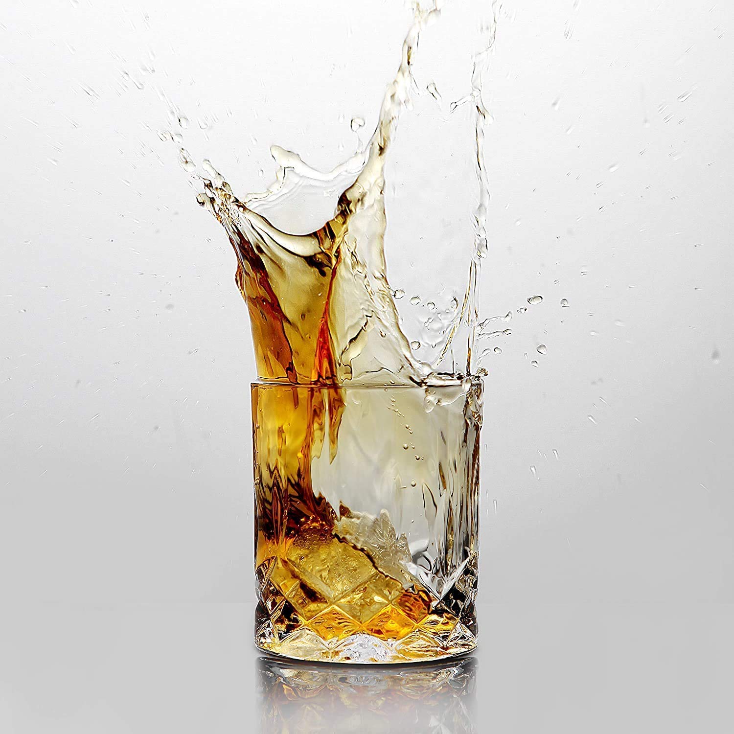 PATRANI FASHION Crystal Whiskey Glass 300 ML, Set of 4 Different Shape with Bottom Rocks Barware Set Diamond Glass Scotch, Bornbon, Cocktai Glasses and Brandy Drinks for Wine, Whiskey, Beer Glasses 1