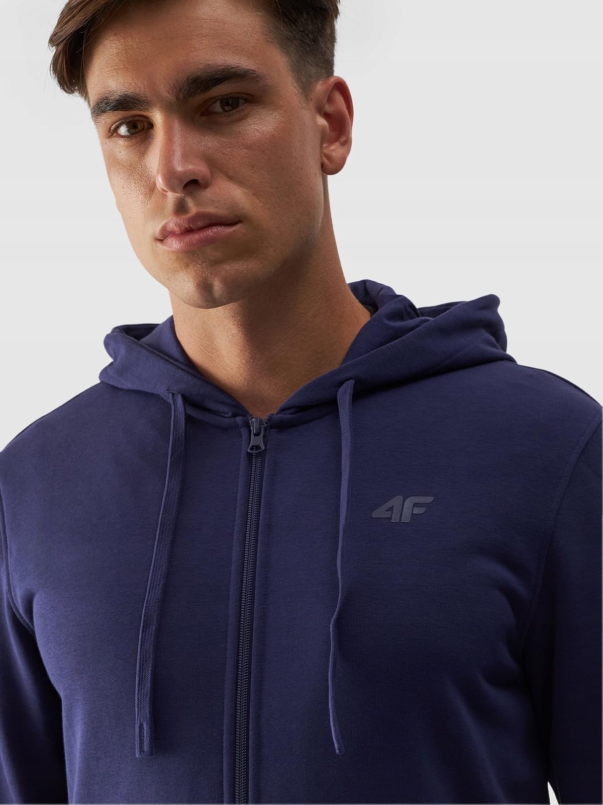 BLUZA 4F MĘSKA SPORTOWA Z KAPTUREM DRESOWA ROZPINANA