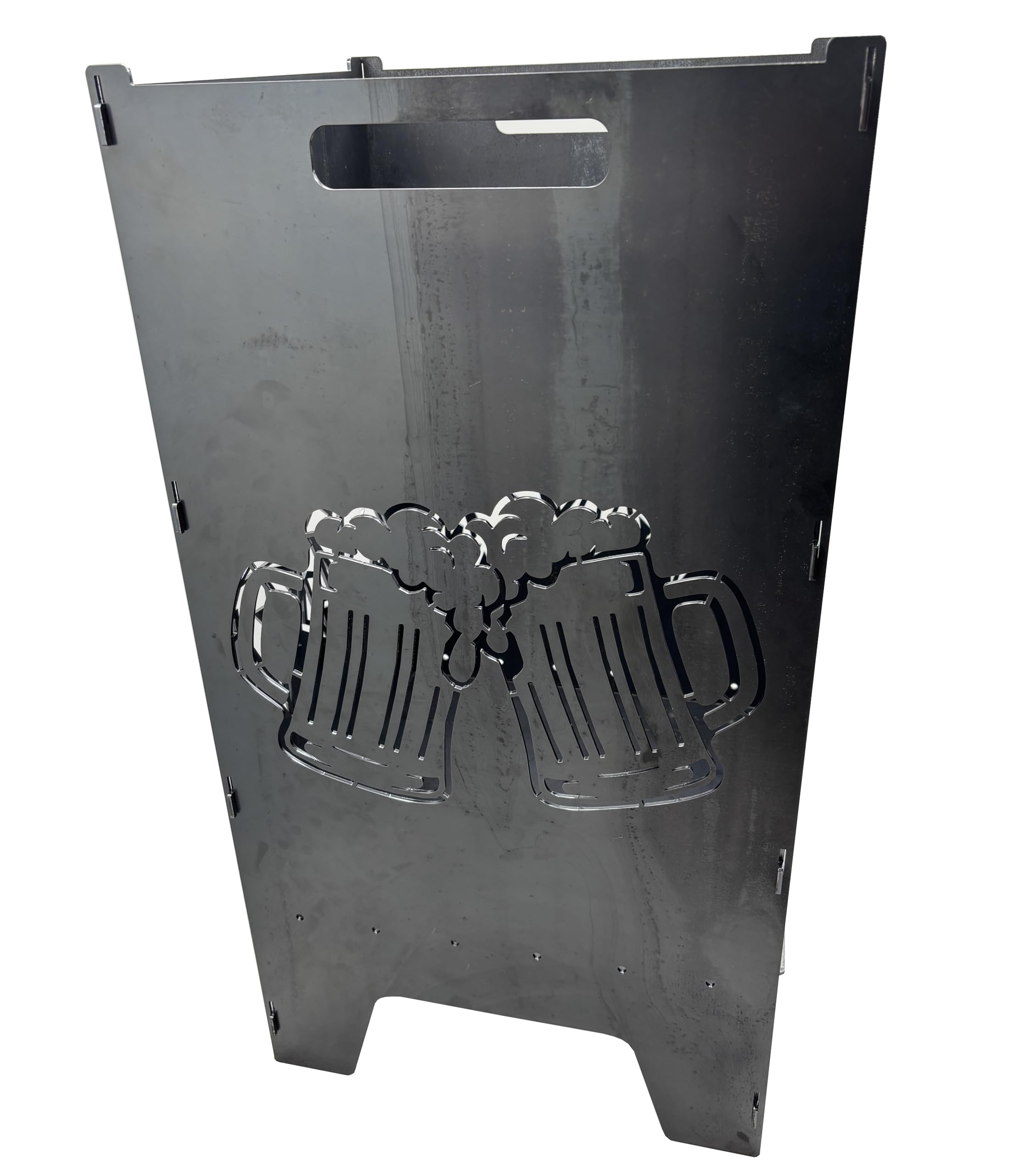 Lehnert Feuertonne Bier 74 cm aus 3 mm Stahlblech personalisiert Feuerkorb Feuerschale Feuerstelle mit Bierkrügen und Grillzubehör, große Massive und Feuerfeste Feuerstelle für Garten und Terrasse