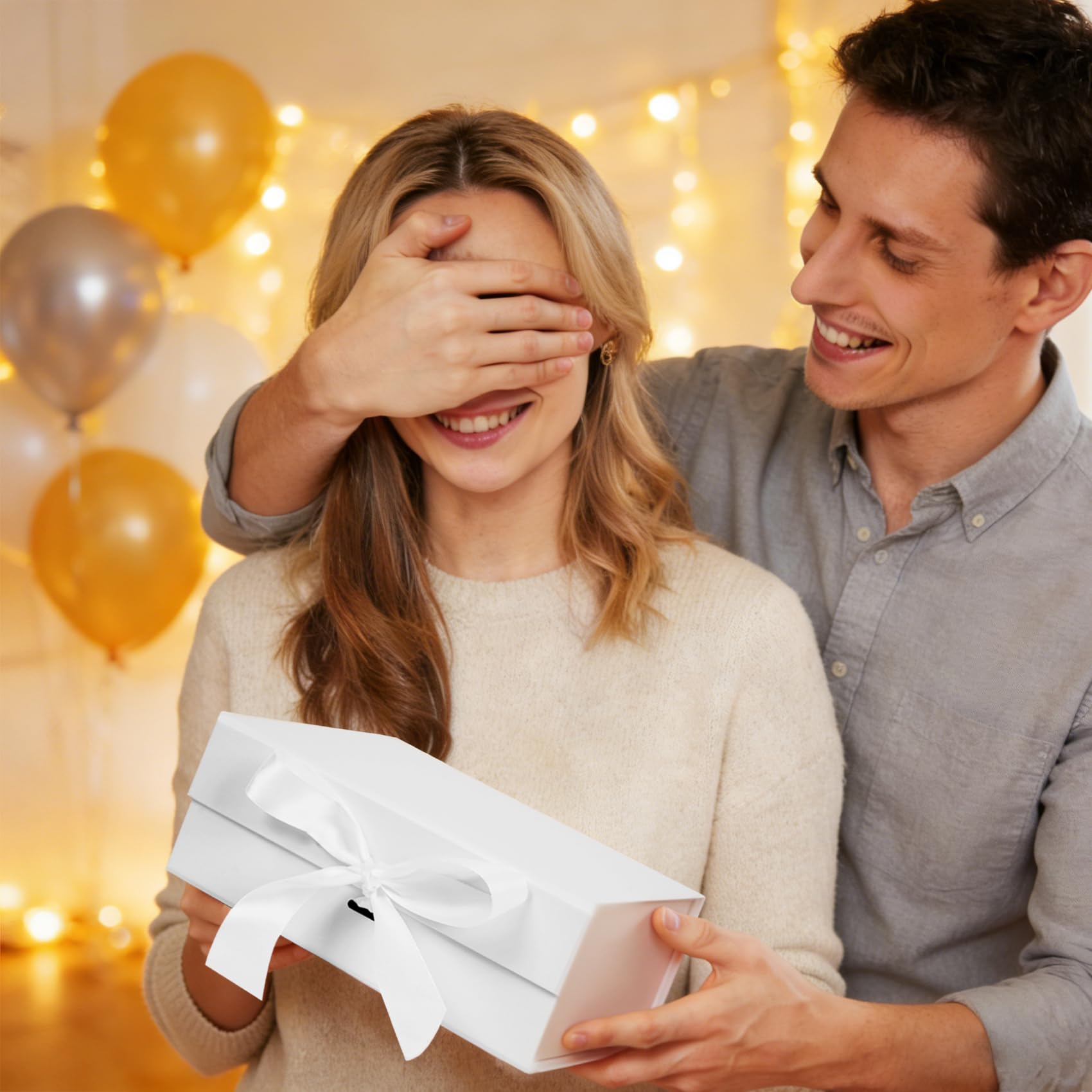 Aimyoo Confezione da 5 scatole regalo bianche grandi con nastro, 29,2 x 21,8 x 10,4 cm, scatola regalo per testimone dello sposo, con coperchi con chiusura magnetica, scatola rettangolare pieghevole