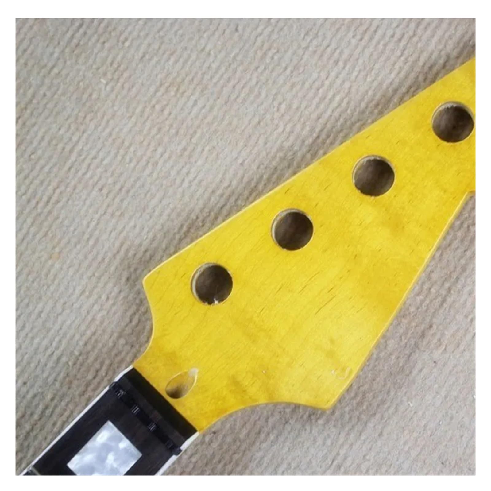 20 tasti in acero basso elettrico manico in palissandro fingeboard vernice gialla accessori for strumenti musicali Guitarra