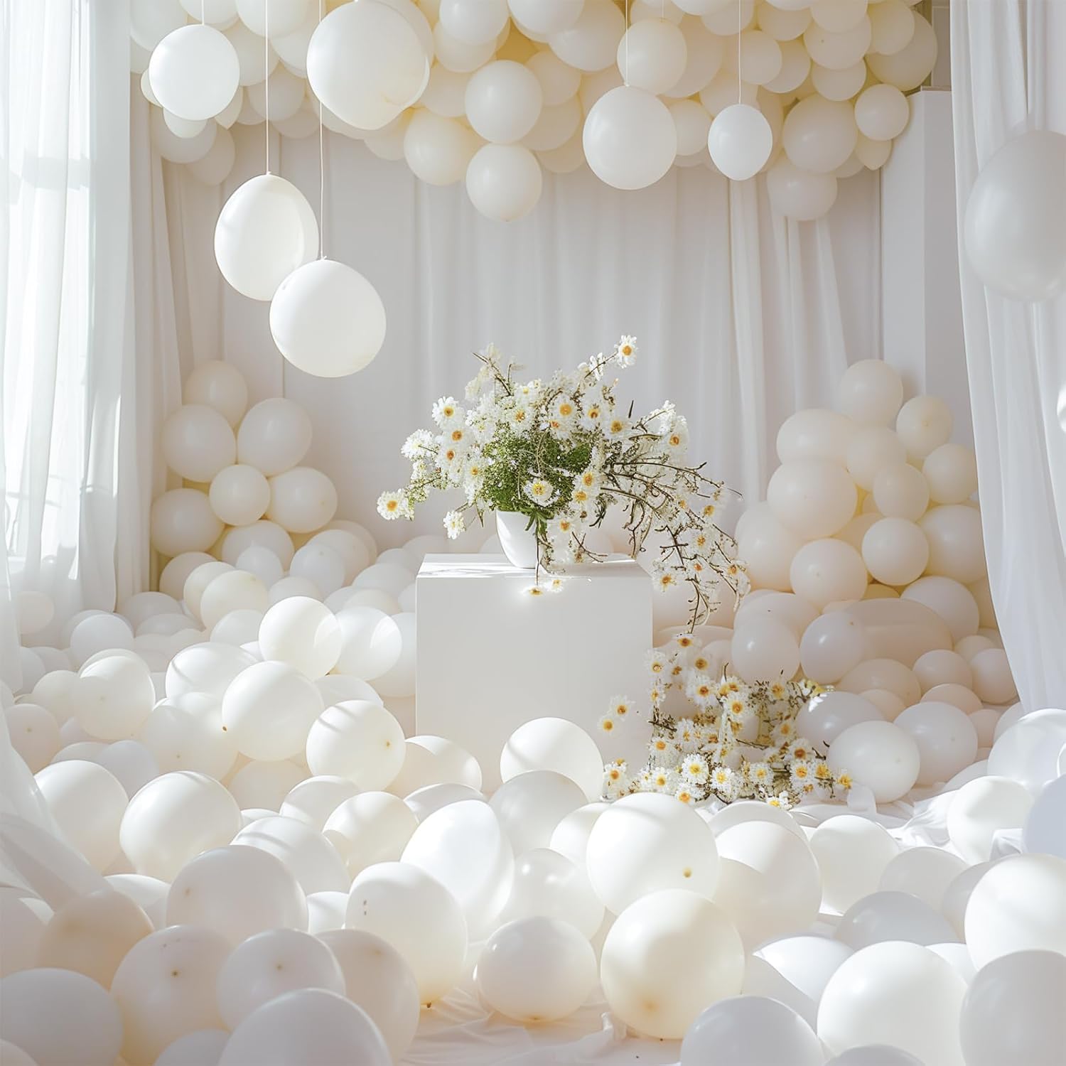 RUBFAC 145pcs White Balloons Latex Balloons 18 12 10 5 Inch Party Balloon Kit Different Sizes for Birthday Party Wedding Balloon Graduation Baby Shower Decoration