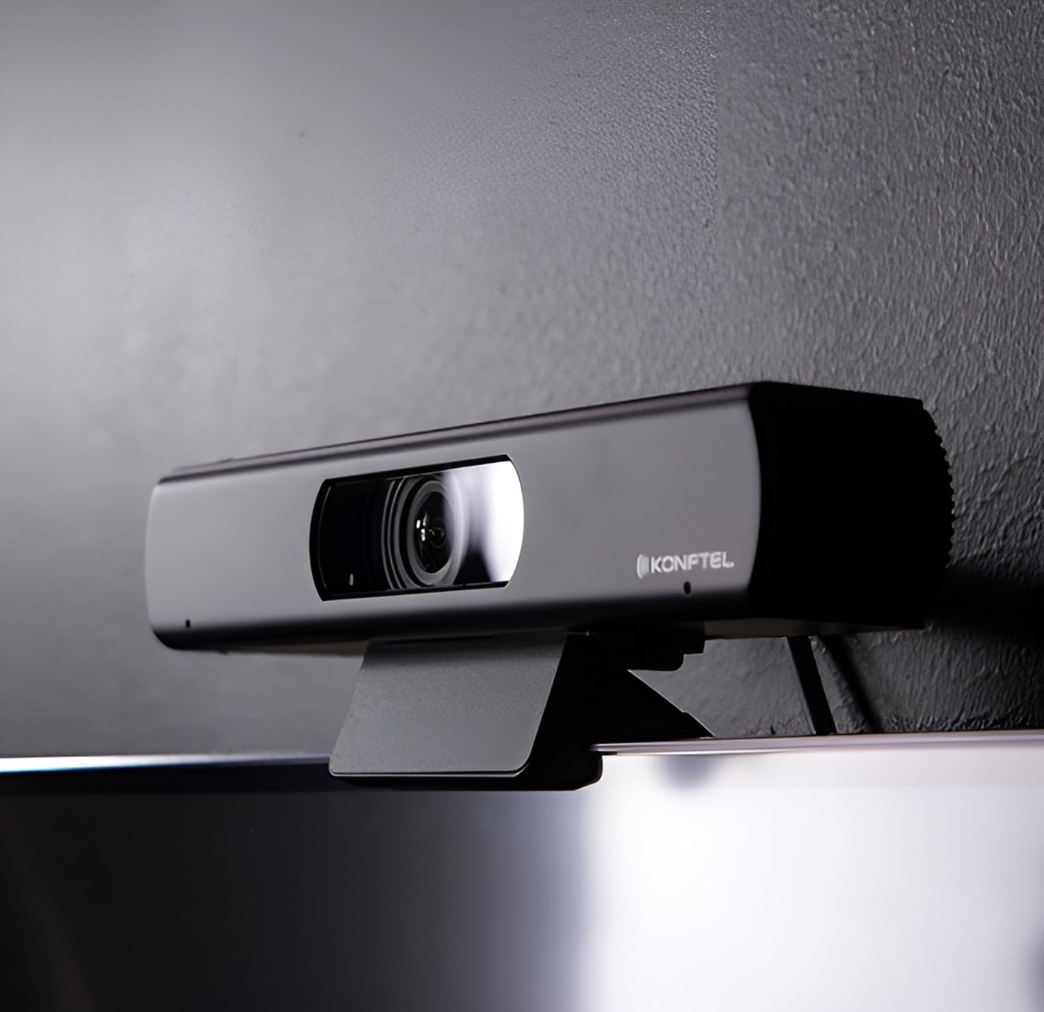 Konftel CAM 20 in use during a video conference