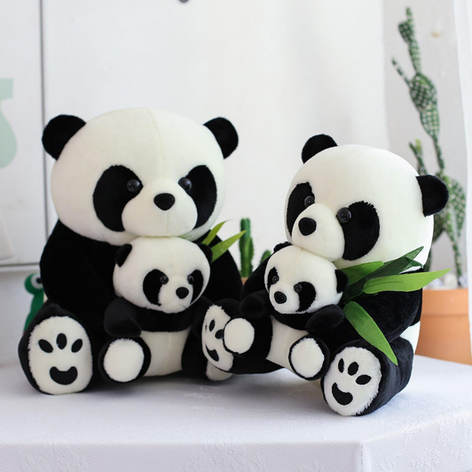 Panda Kuscheltier, 30/40cm Weiches Stofftier Mutter mit Baby und Bambusblättern, Niedliches Panda Plüschtier für Sofa Bett Kinderzimmer Dekoration, Geschenk für Kinder Erwachsene (40 cm)