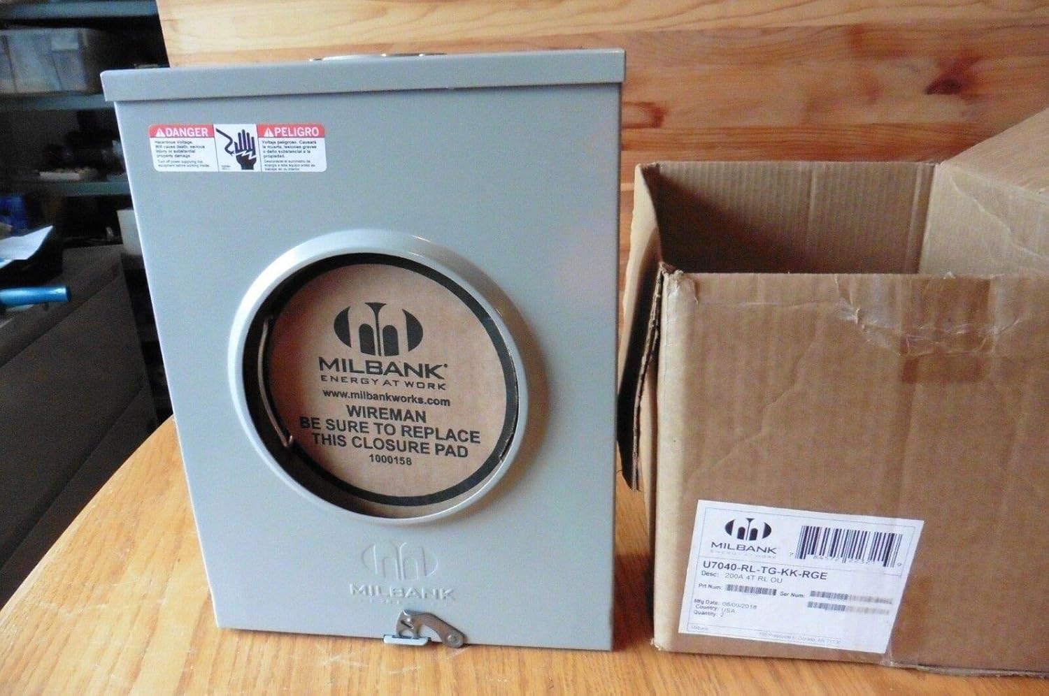 Milbank U7040-RL-TG-KK-RGE 1 Phase Ringless Meter Socket With Horn Bypass 4 Jaw 1 Position 200 Amp