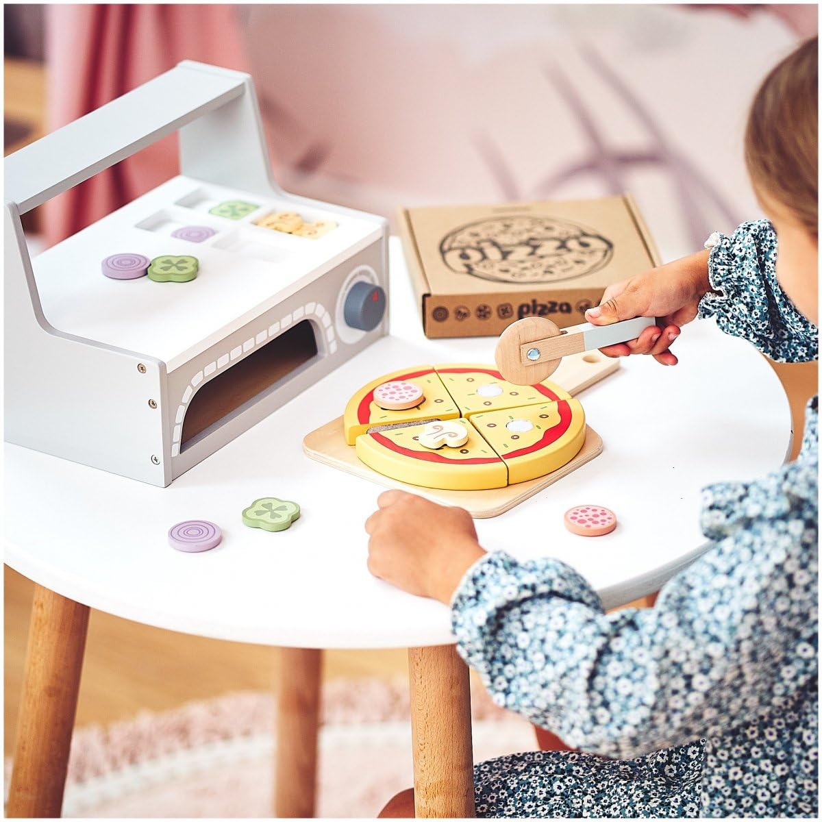 Mamabrum Set de Cuisson Pizza en Bois - Four, Morceaux de avec Velcro, Spatule, Coupe-Pizza - Jeu de Rôle Cuisine Italien 28,5 cm - Jouet Éducatif 3+ Ans (7 Pièces)