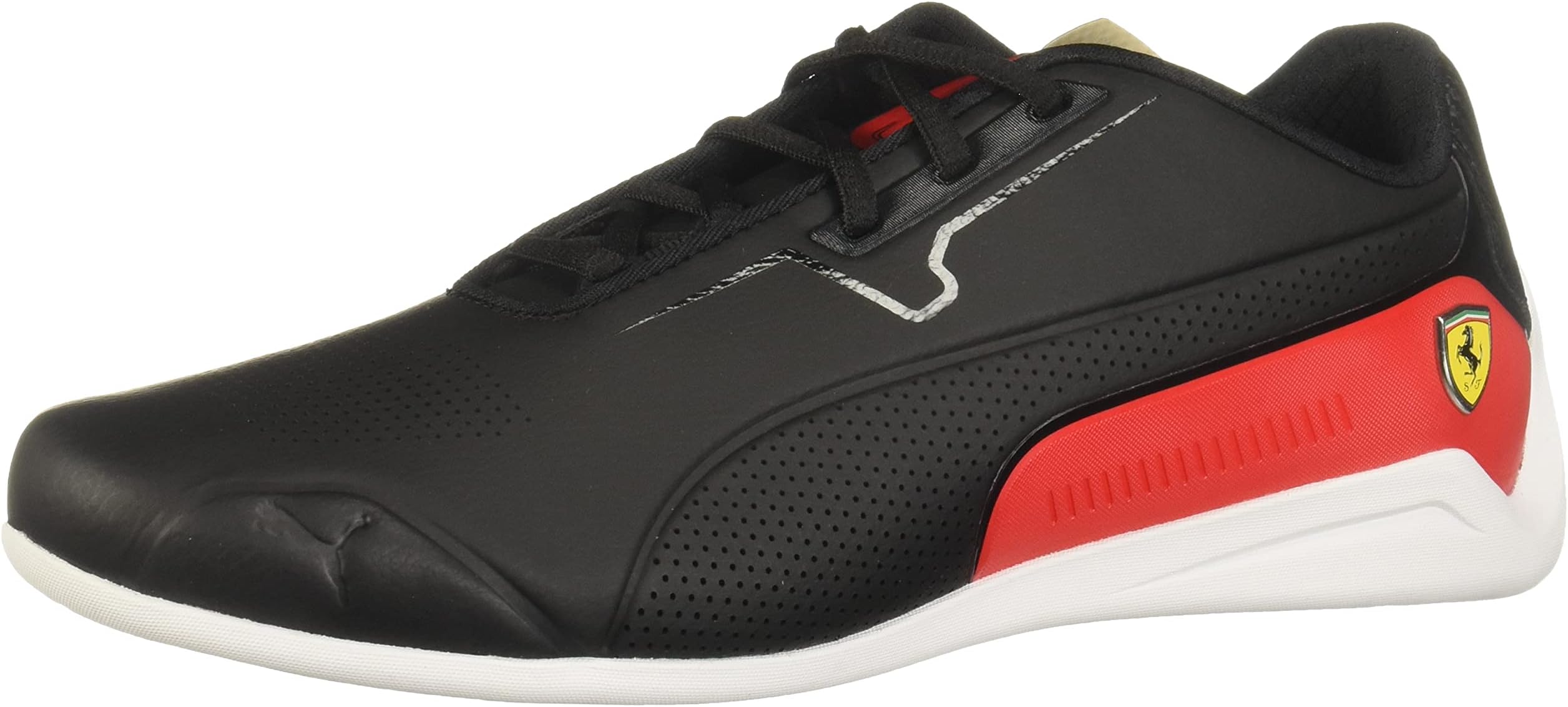 PUMAMen's Ferrari Drift Cat 8 Sneaker