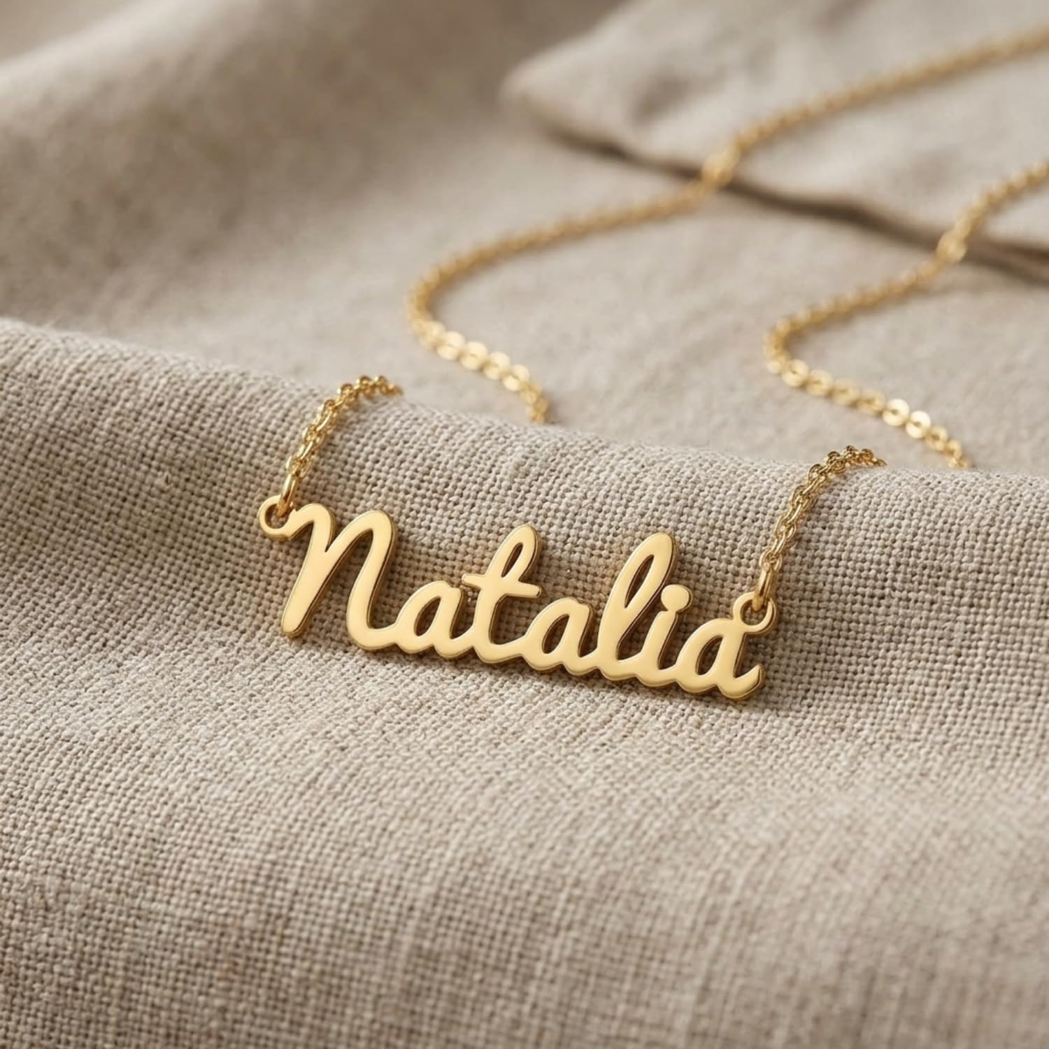 Collar con Nombre Personalizado en Plata de Ley 925 | Joya Artesanal Hecha en España | Regalo para Mamá, Abuelas y Amigas (Baby Oro)