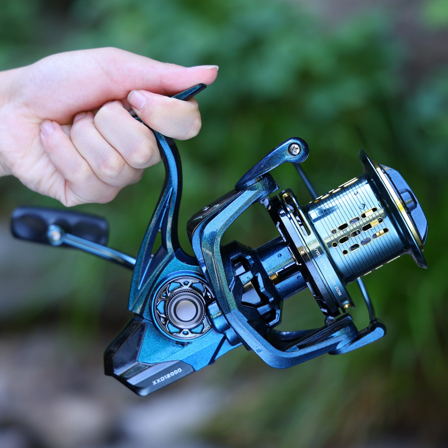 Yun Nong Spinnrollen - 10000/12000/14000 Serie 18+1 Edelstahl-Kugellager 14,5 kg Widerstand 4,8:1 Übersetzung CNC Aluminium Spule Ultra Glatt & Leistungsstark für Salzwasser Süßwasser & Brandung