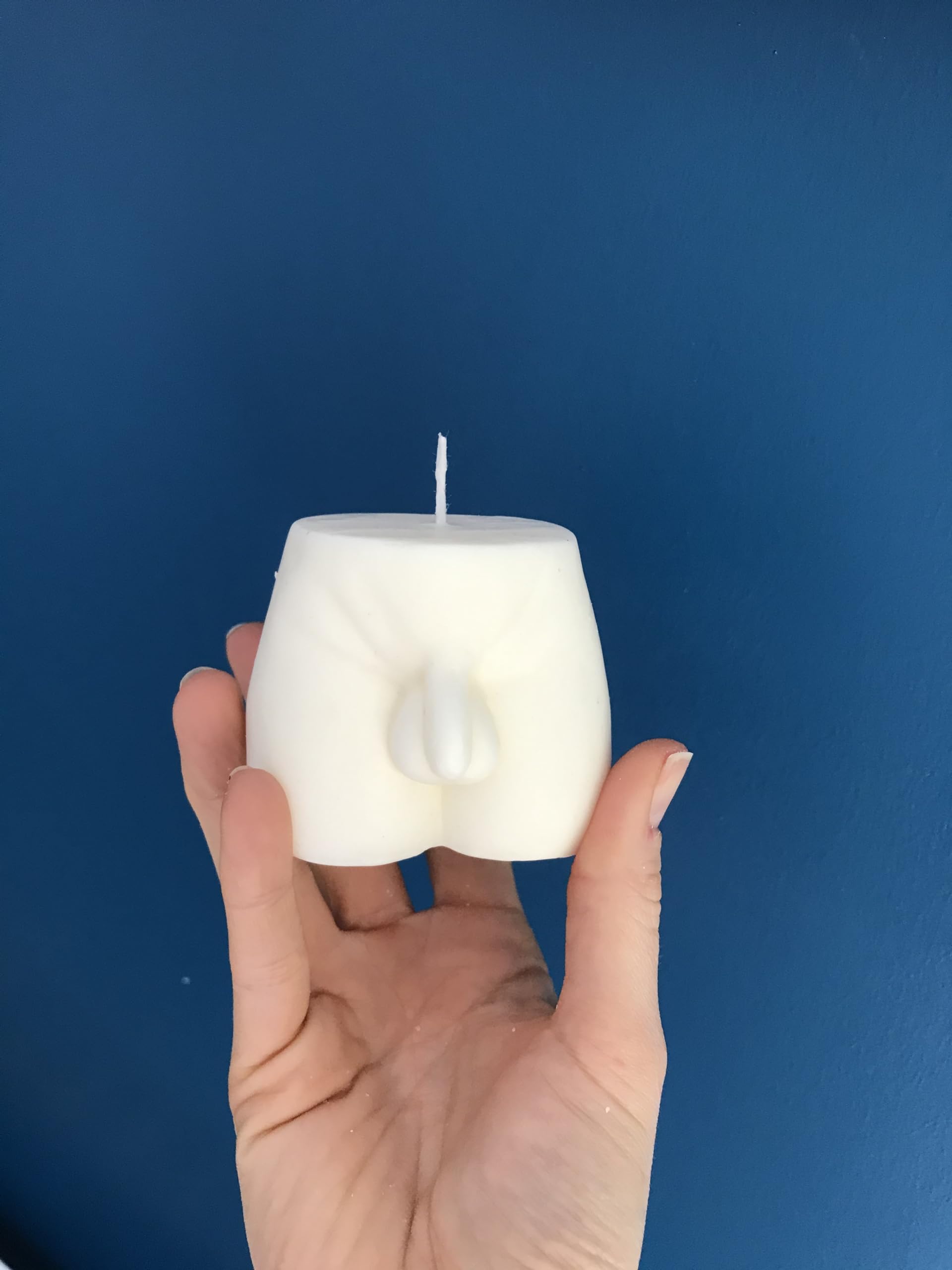 Mabel & Ivy Men's Novelty Joke Present Gay Interest Man Bum Buttocks Torso Body Bottom Candle (Sandalwood)