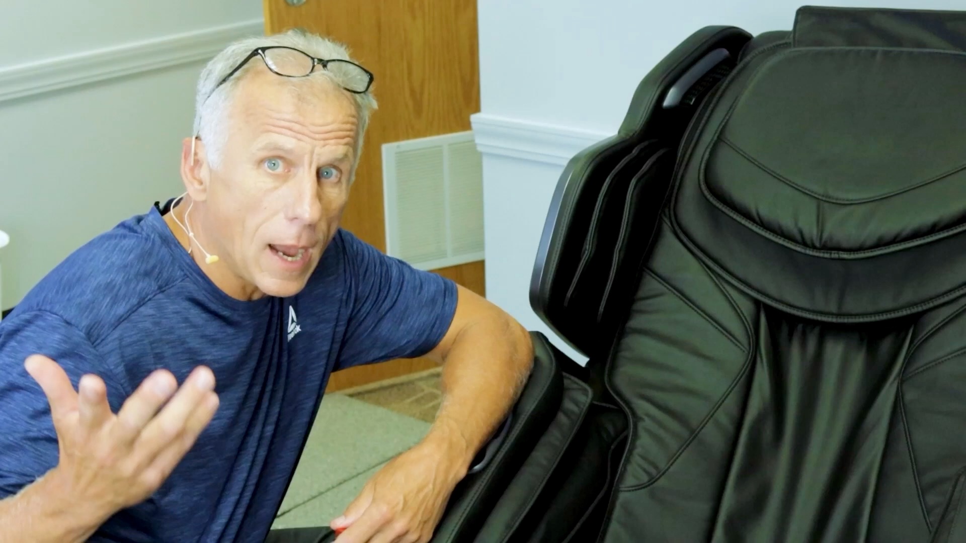 Amazon.com: BOB AND BRAD iMaster Pro 4D Full Body Massage Chair