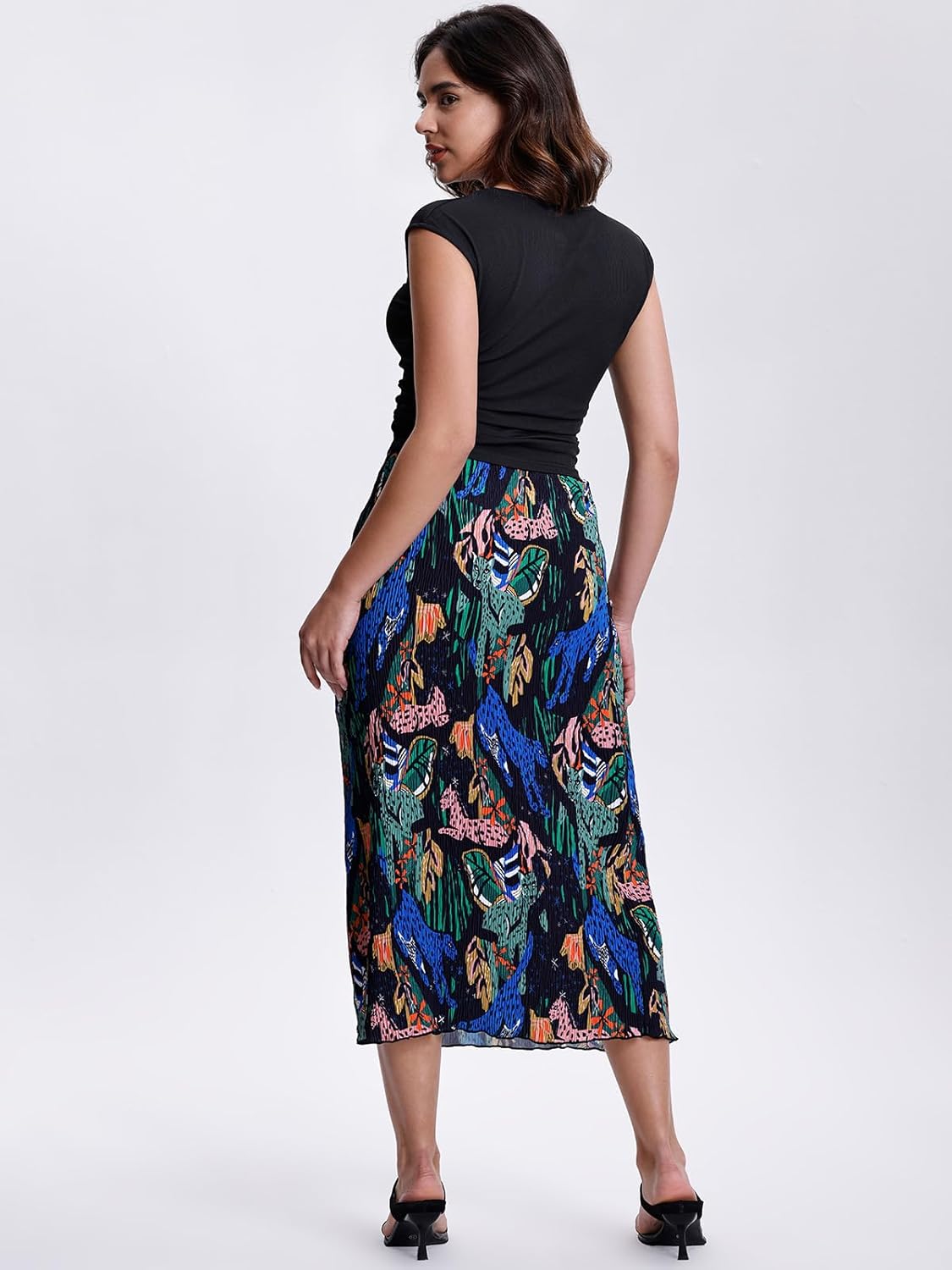 Kimmery Summer Casual Two Piece Skirt Set for Women Crew Neck Crop Tops Elastic Waist Midi Skirt Outfits - Image 4