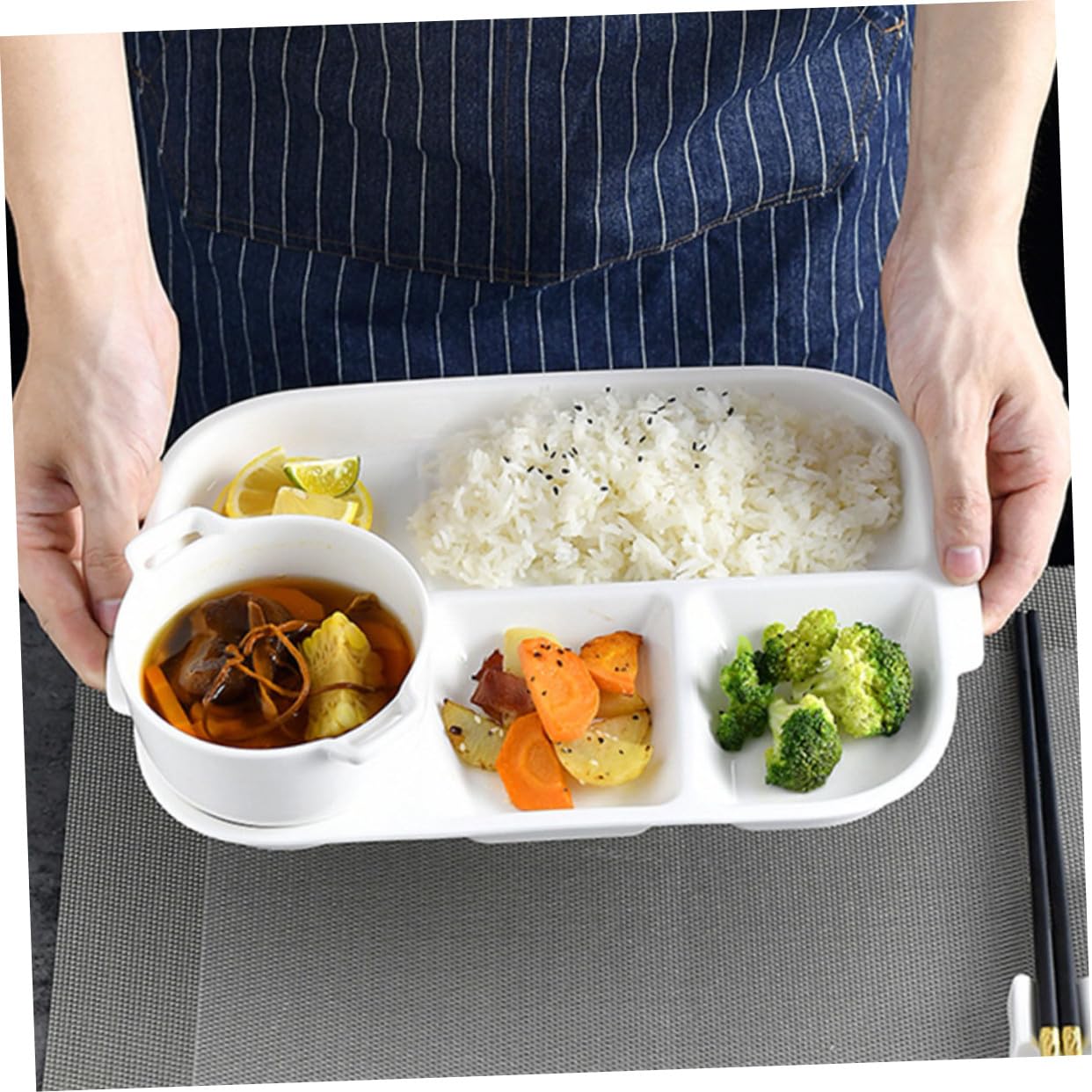 IMIKEYA Assiette Compartimentée Céramique Blanche pour Servir les Repas Maison Raviolis