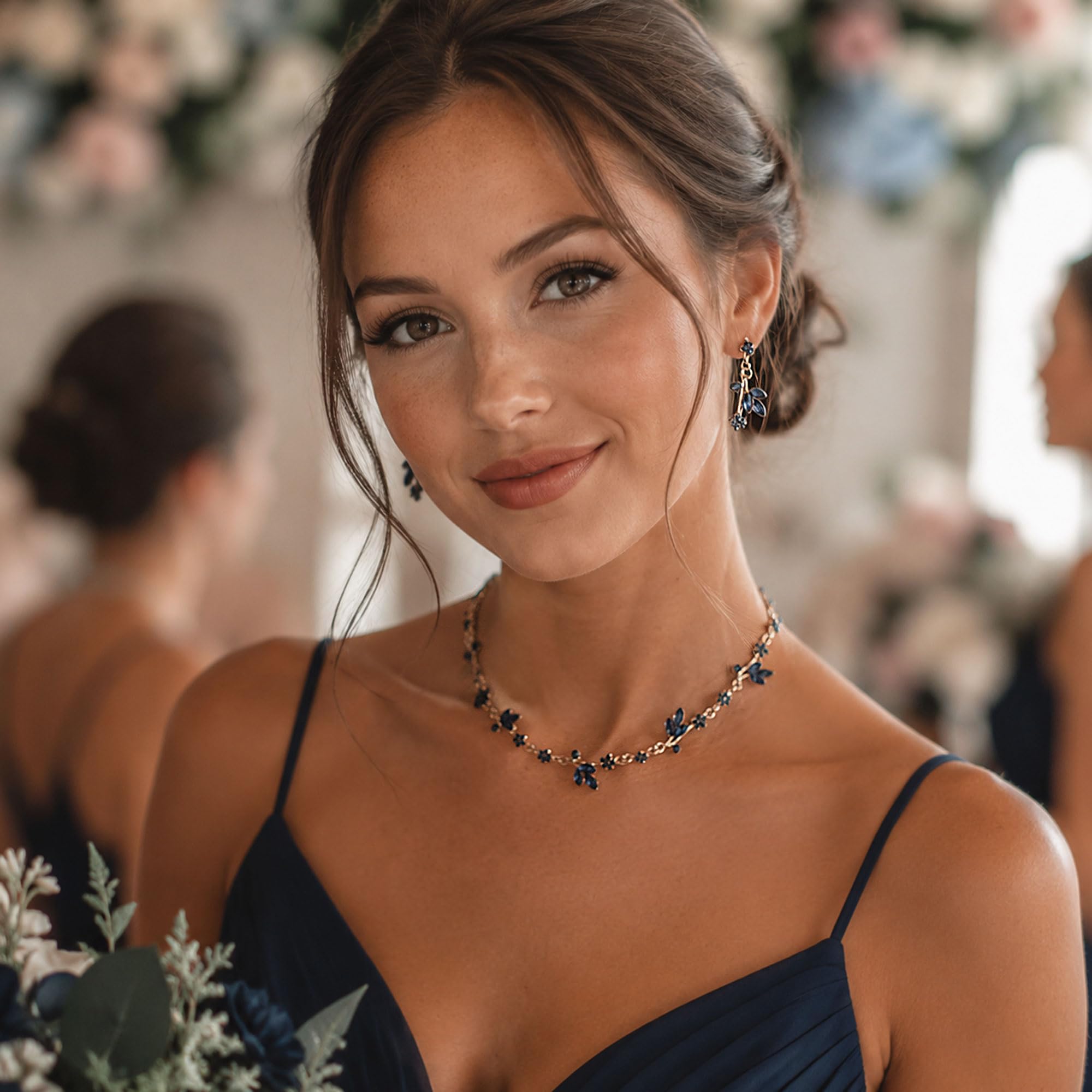 EVER FAITH Kristall Blume Blatt Halskette Ohrringe Armband Schmuck Set Schmuckset für Damen Braut Hochzeit Party Geschenk