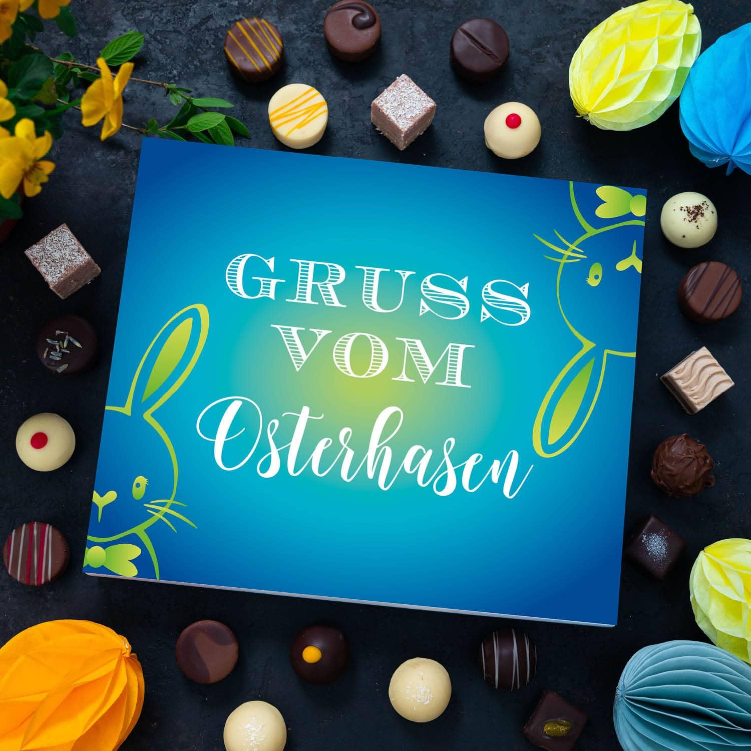 Hallingers Genuss Manufaktur Pralinen Oster-Geschenk - ohne Alkohol, handmade aus Confiserie-Edelkakao in wertiger XXL-Geschenkbox "Gruß vom Osterh...", Ostern Körbchen für Frauen Männer