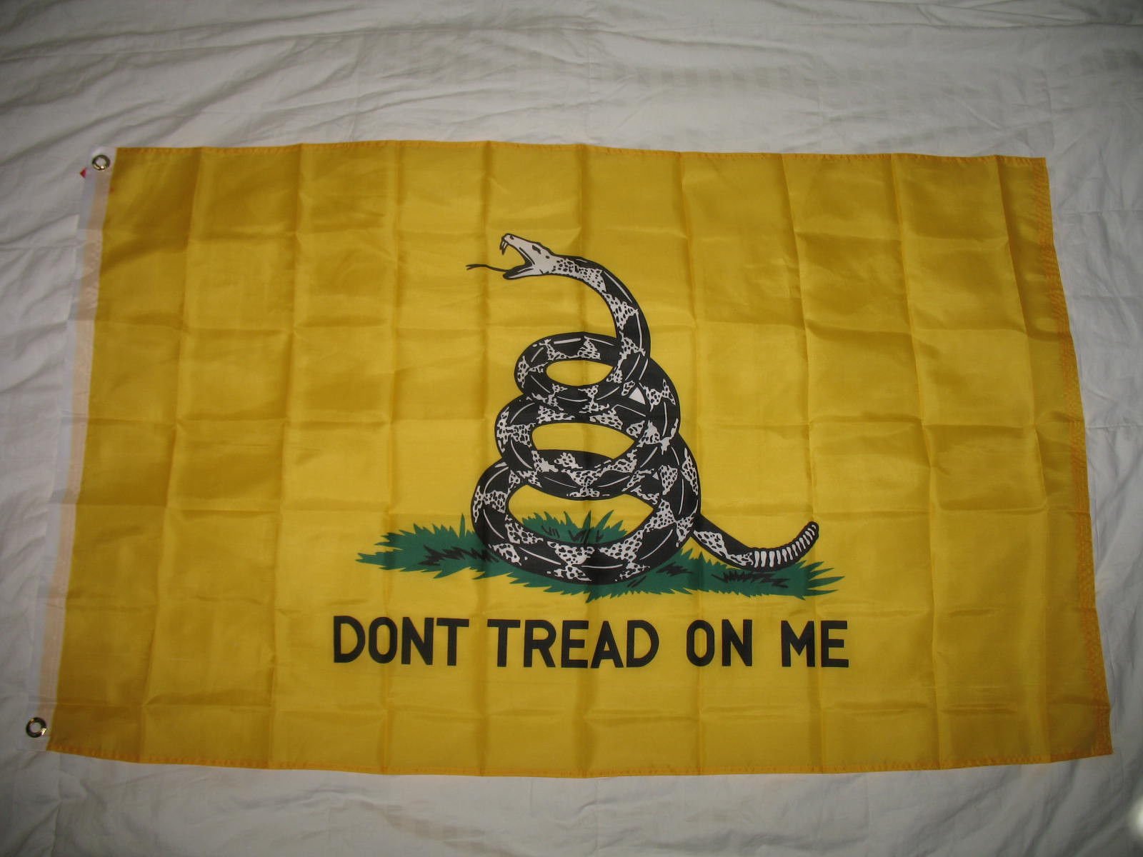 Dont Tread On Me Flag Bandiera Gadsden 3x5 Piedi 'Don't Tread On Me' Con  Serpente A Sonagli, Colore Giallo E Nero - Trade Winds Borderlands 3 Ps5, image size:1600x1200