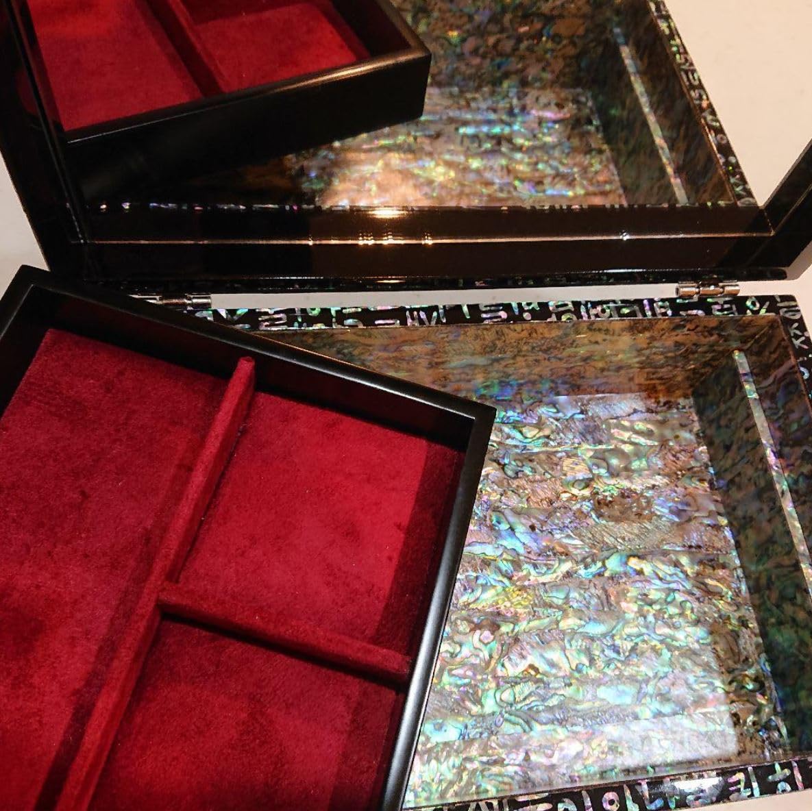 高級韓国螺鈿打抜き宝石箱　ジュエリーボックス/アクセサリーボックス　孔雀と牡丹 Amazon.co.jp: 高級韓国螺鈿打抜き宝石箱 ジュエリーボックス