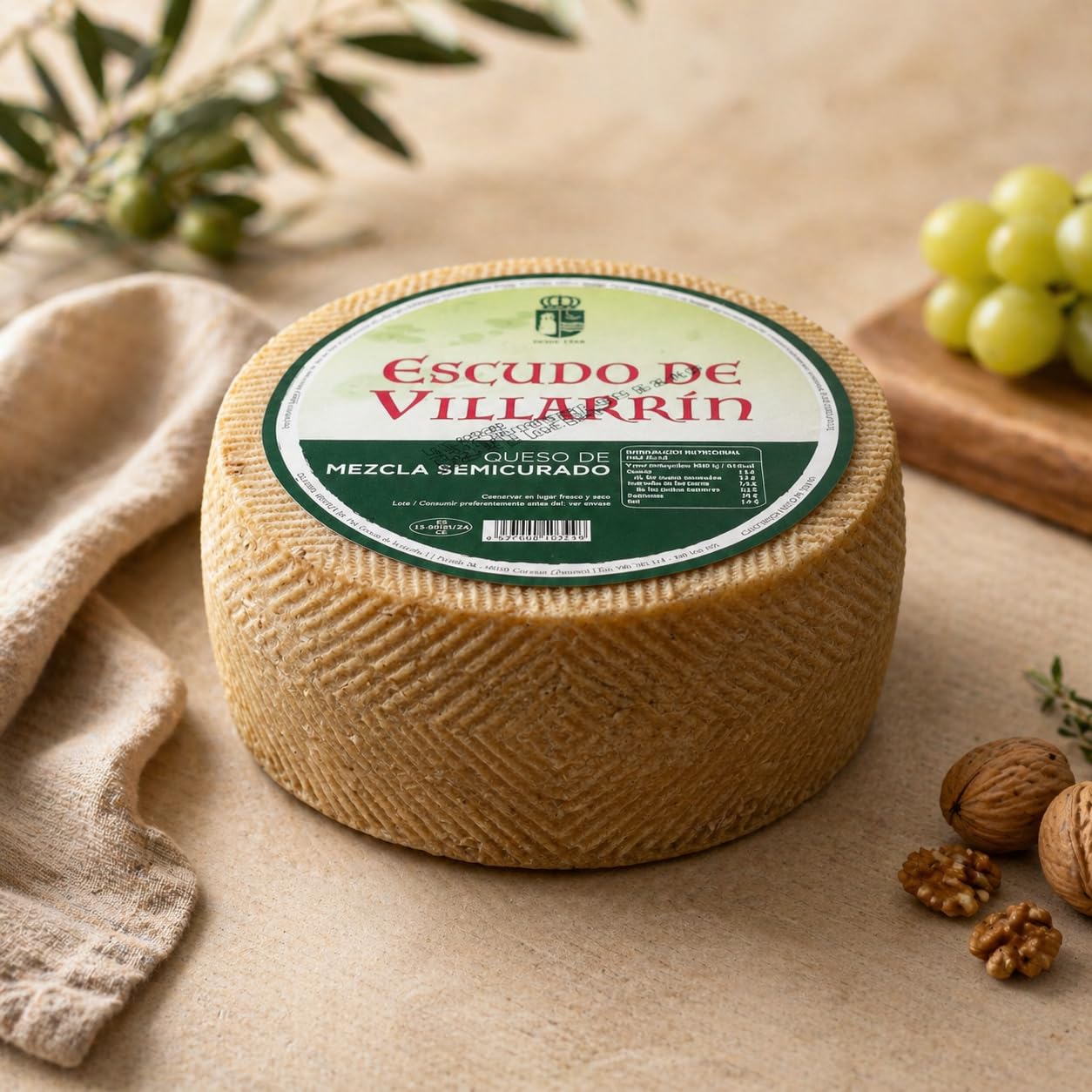 Queso de Mezcla Semicurado Escudo de Villarrín – Leche de Vaca y Oveja Pasteurizada – Pieza Entera ~3 kg – Sabor Suave y Textura Firme Ideal para Tabla de Quesos, Tapas Gourmet y Regalo