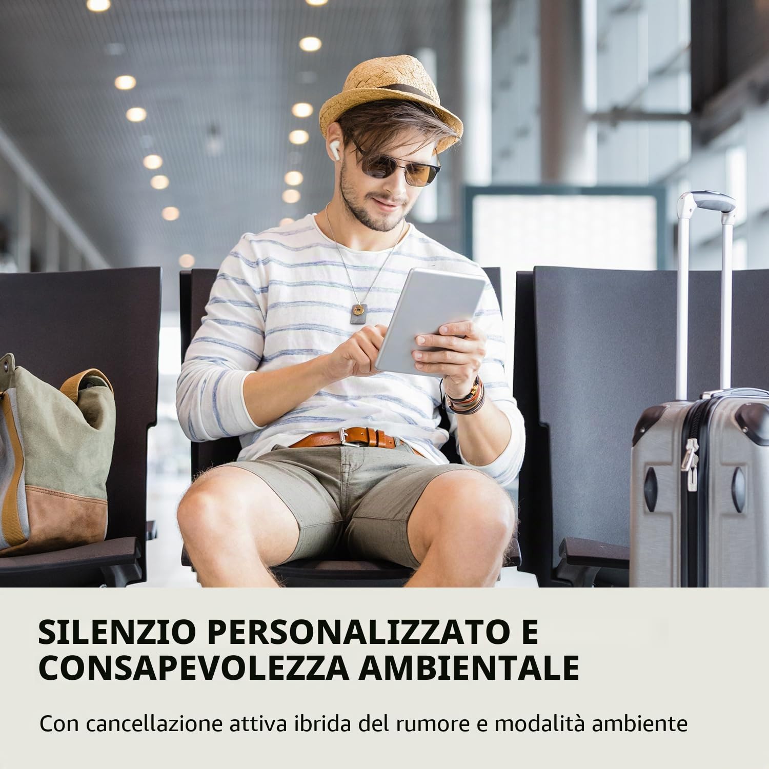 CREATIVE Zen Air Plus Auricolari True Wireless leggeri con Bluetooth LE Audio, Cancellazione Attiva Ibrida del Rumore, Modalità Ambiente, fino a 32 ore di riproduzione totale, 6 microfoni (Blu Scuro)