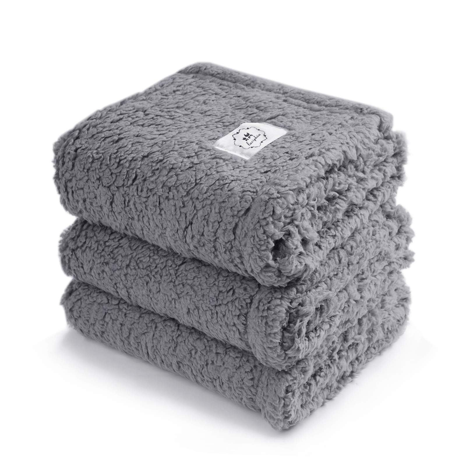 Photo 1 of 1 Pack 3 Calming Blankets Fluffy Premium Fleece Pet Blanket Soft Sherpa Throw for Dog Puppy Cat Grey Medium (30“x20'')