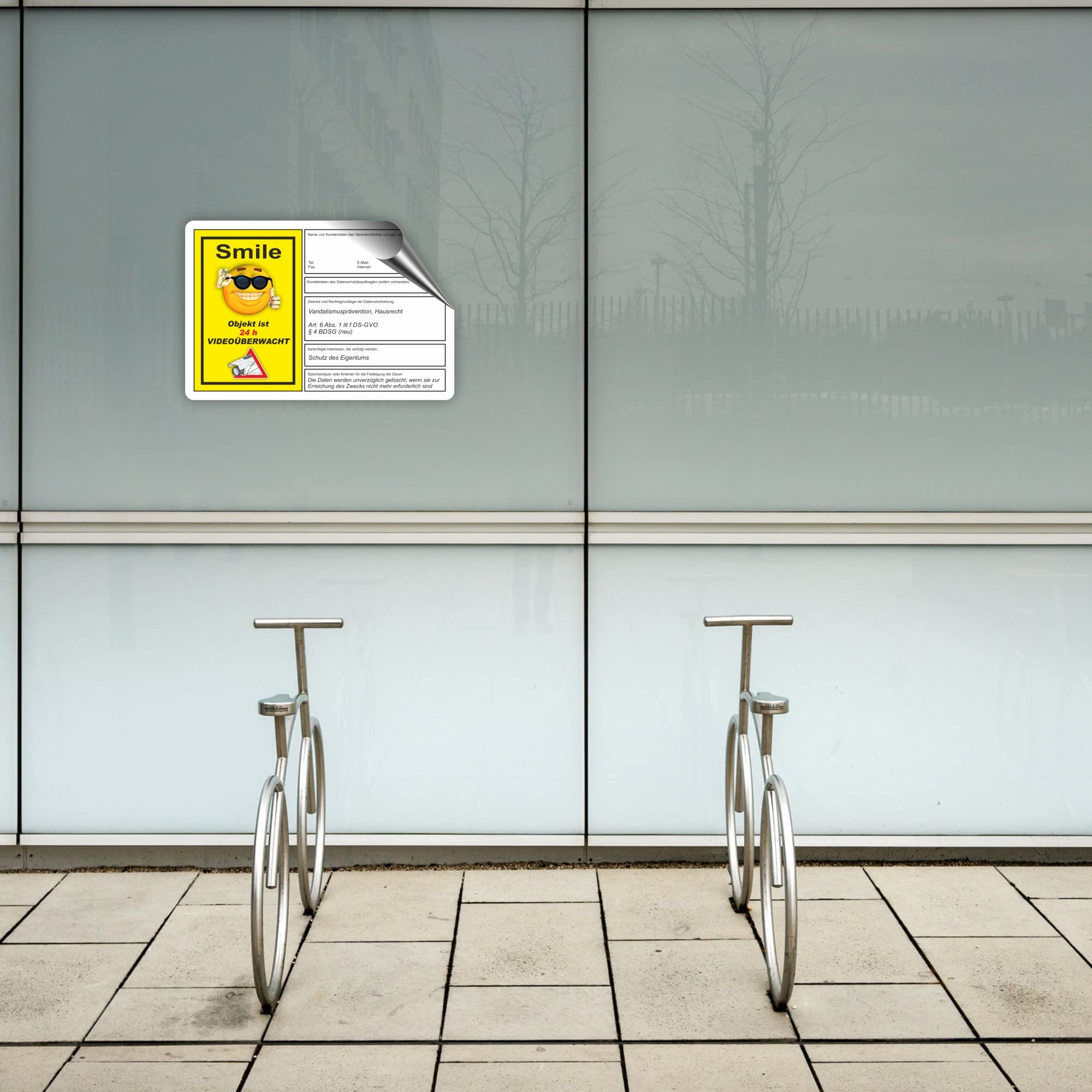 VIDEOÜBERWACHT DSGVO (BDSG) konform Schild zum Markieren eines videoüberwachten Bereiches - Aluverbundplatte für ein Videoüberwachungsschild - (90x60cm AUFKL.)