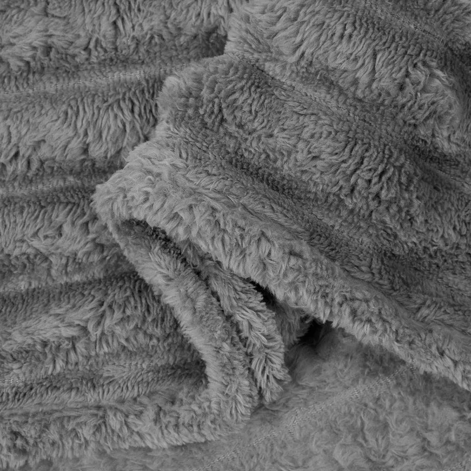 Générique Überwurf, Dunkelgrau, 270 x 240 cm, Fleece