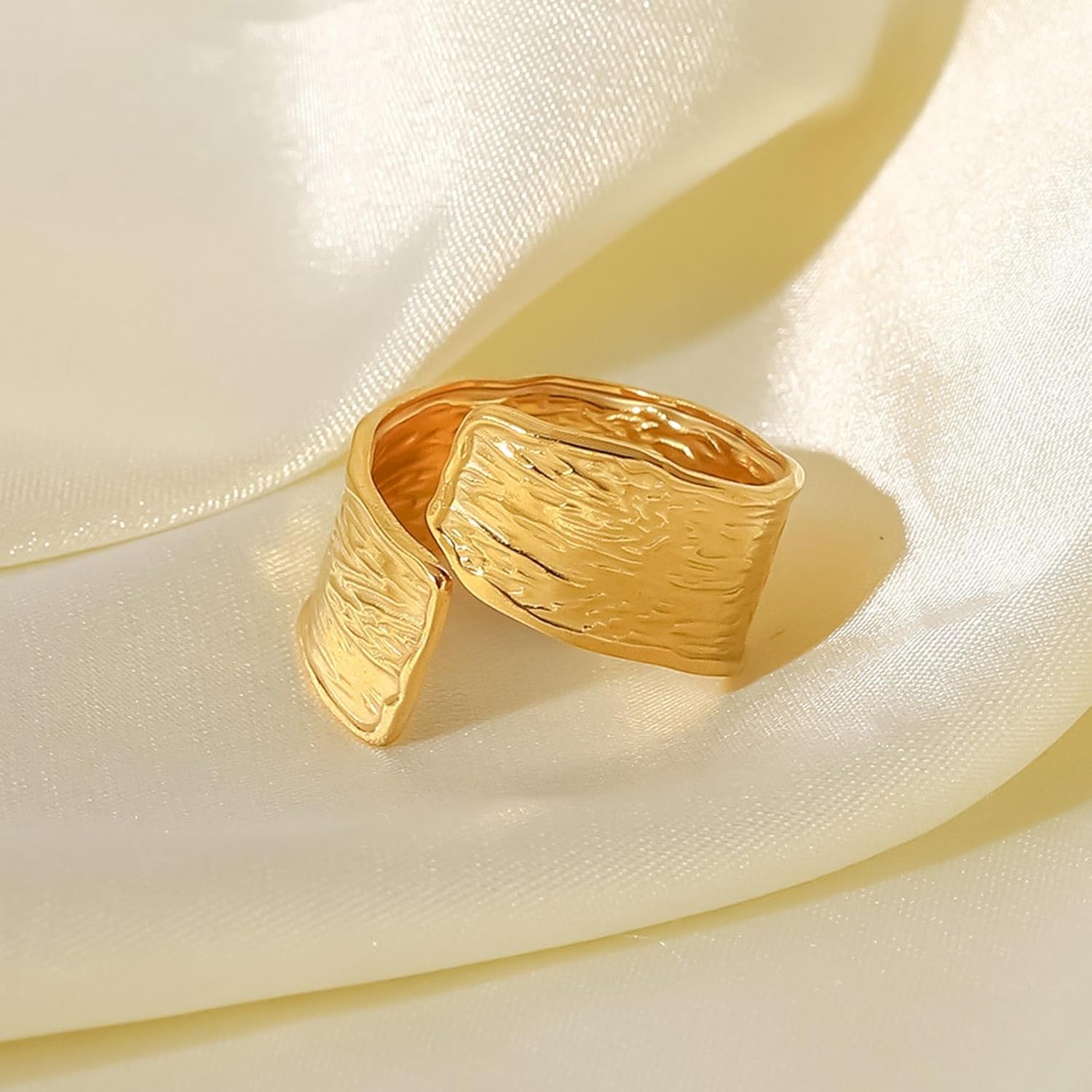 REELMAR Adjustable Hammered Ring for Women 18K Gold-Plated Chunky Textured Crossover Ring Vintage Open Wrap Around Ring Trendy Punk Statement Jewelry - Image 5