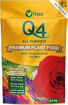 Vitax Q4 All Purpose Plant Food, Fertiliser Enriched With Organic Nutrients, More Flowers, Bigger Yields, Slow Release - 0.9Kg Pouch