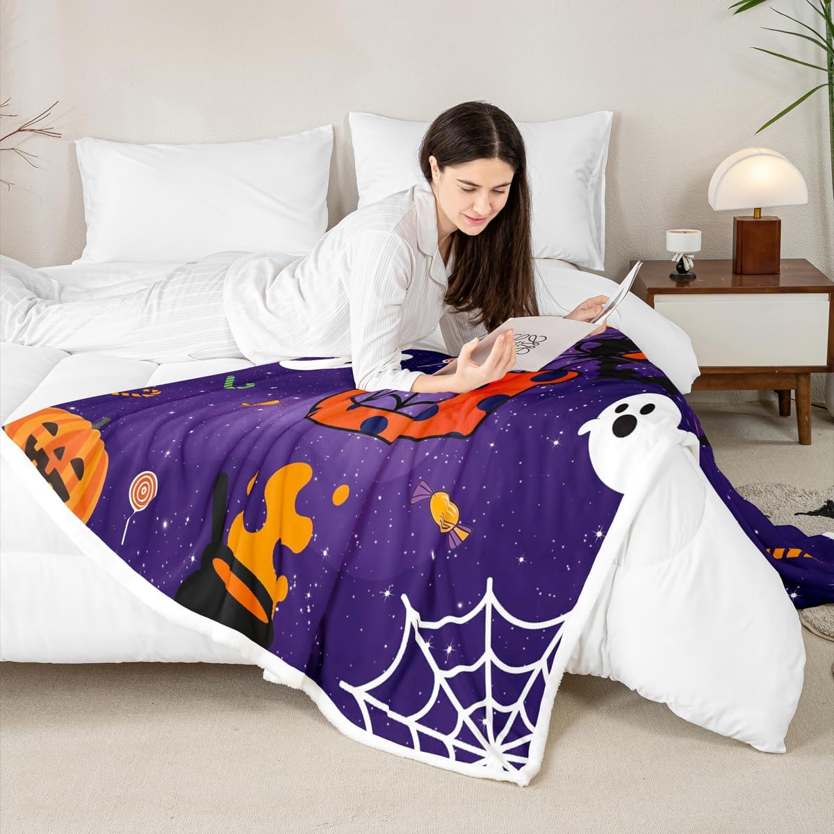 Erosebridal Bats Halloween Decoration Ghost Fleece Blanket Halloween Letter G Sherpa Blanket 60"x80" | Monogrammed Personalized Gothic Initial Letter Fuzzy Plush Throw