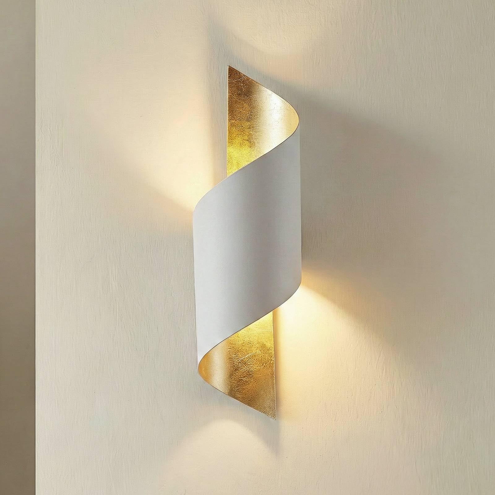 Lindby Wandleuchte, Wandlampe Innen Vanni (Modern) in Weiß aus Metall (1 flammig E27) - Wandstrahler Wandbeleuchtung Schlafzimmer/Wohnzimmer Schlafzimmerleuchte